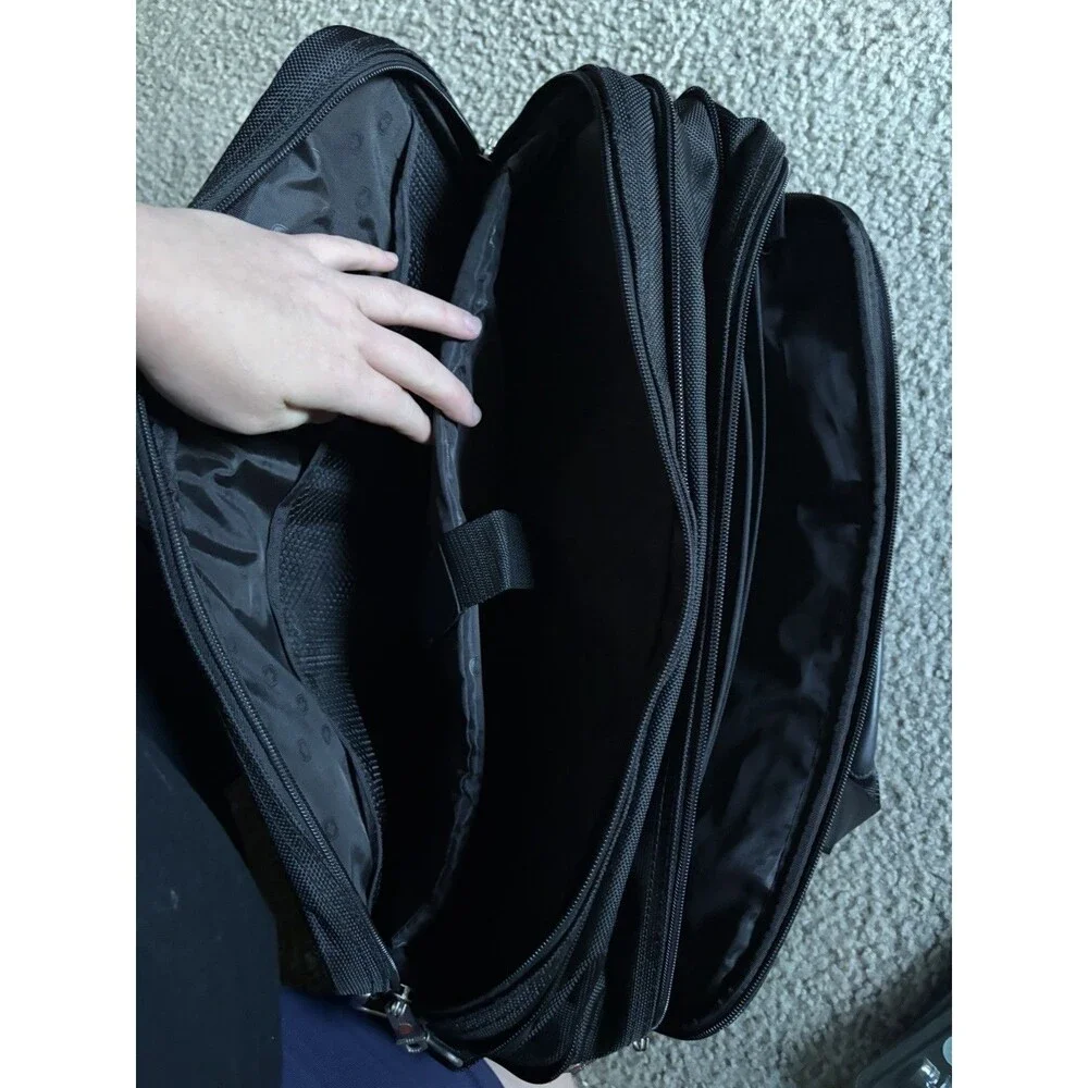 Wegner Laptop Carry Bag Many Pockets Black